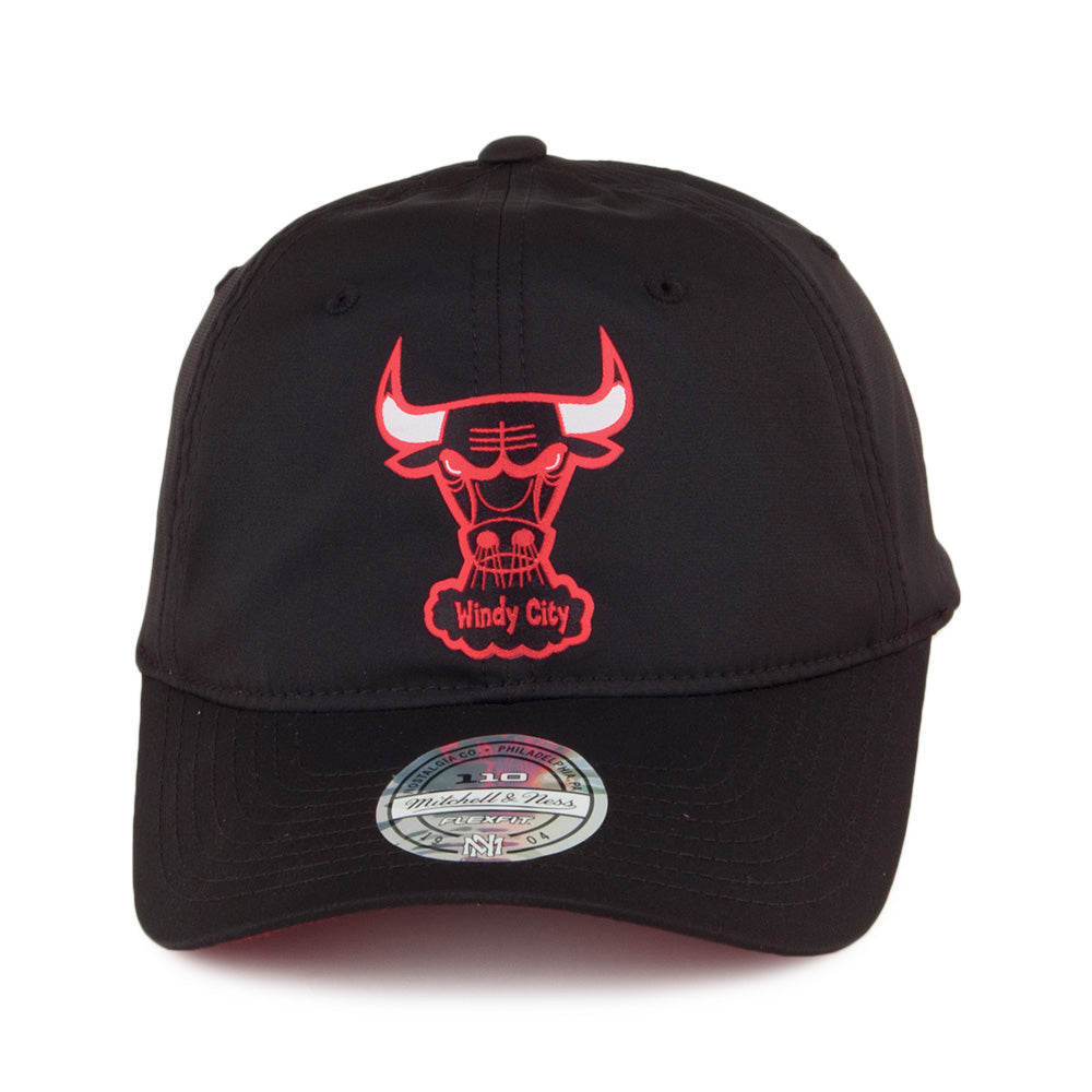 Casquette Strapback Light & Dry Chicago Bulls noir MITCHELL & NESS