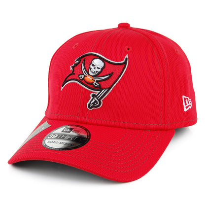 Casquette 39THIRTY NFL Onfield Road Tampa Bay Buccaneers rouge NEW ERA
