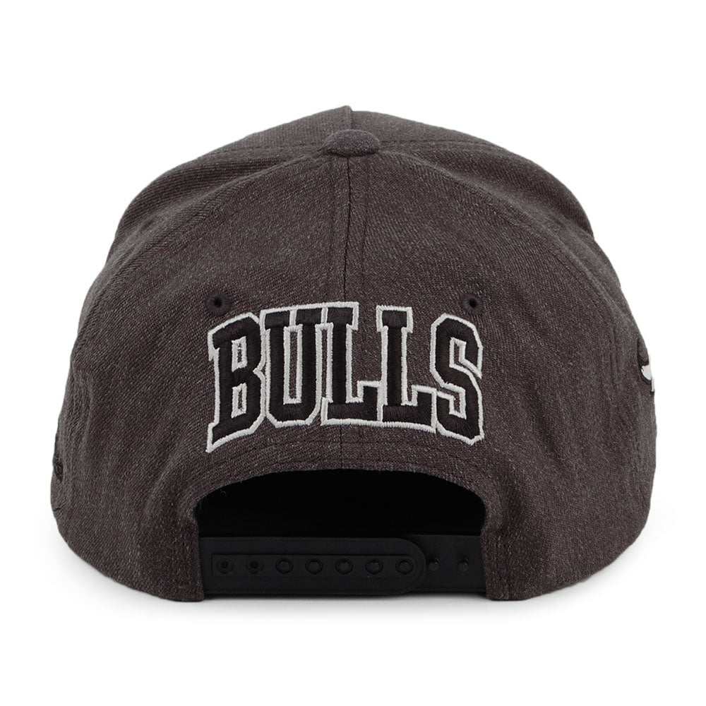 Casquette Snapback NBA Charcoal Eazy Chicago Bulls anthracite MITCHELL & NESS