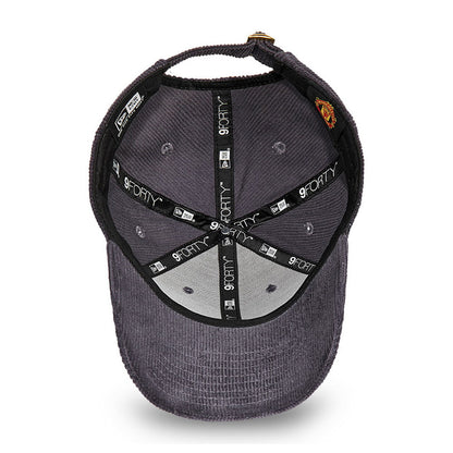 Casquette en Velours Côtelé 9FORTY Manchester United ardoise NEW ERA