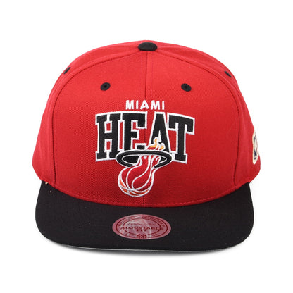 Casquette Snapback NBA HWC Team Arch Miami Heat rouge-noir MITCHELL & NESS