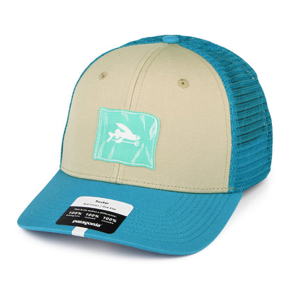 Casquette Trucker en Coton Bio Fly The Flag Label beige sable-bleu PATAGONIA