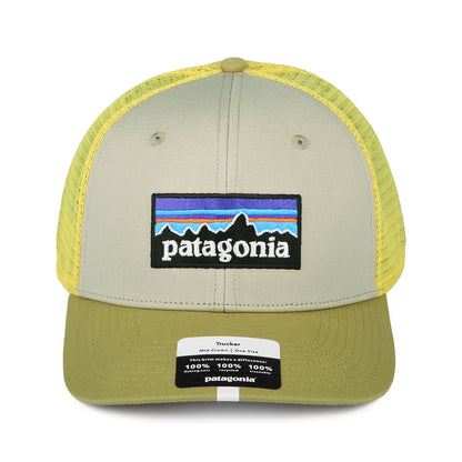 Casquette Trucker en Coton Bio P-6 Logo beige sable-jaune PATAGONIA