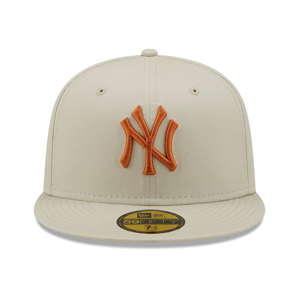Casquette 59FIFTY MLB League Essential New York Yankees pierre-toffee NEW ERA