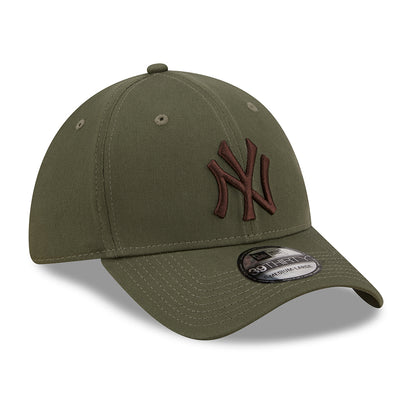 Casquette 39THIRTY MLB League Essential New York Yankees olive-marron NEW ERA