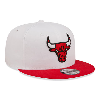 Casquette Snapback 9FIFTY NBA White Crown Team Chicago Bulls blanc-rouge NEW ERA