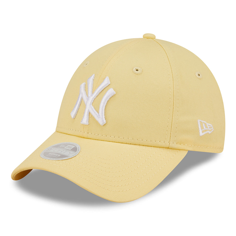 Casquette Femme 9FORTY MLB League Essential New York Yankees jaune clair-blanc NEW ERA