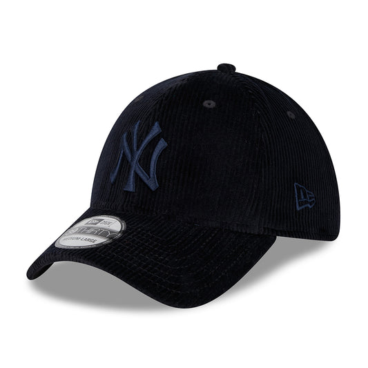 Casquette 39THIRTY MLB Wide Cord New York Yankees bleu marine sur bleu marine NEW ERA