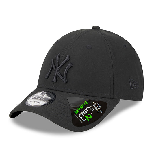 Casquette 9FORTY MLB Repreve Outline New York Yankees noir sur noir NEW ERA