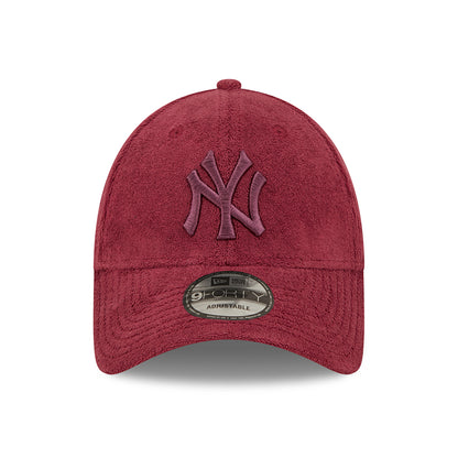 Casquette 9FORTY MLB Towelling New York Yankees bordeaux NEW ERA