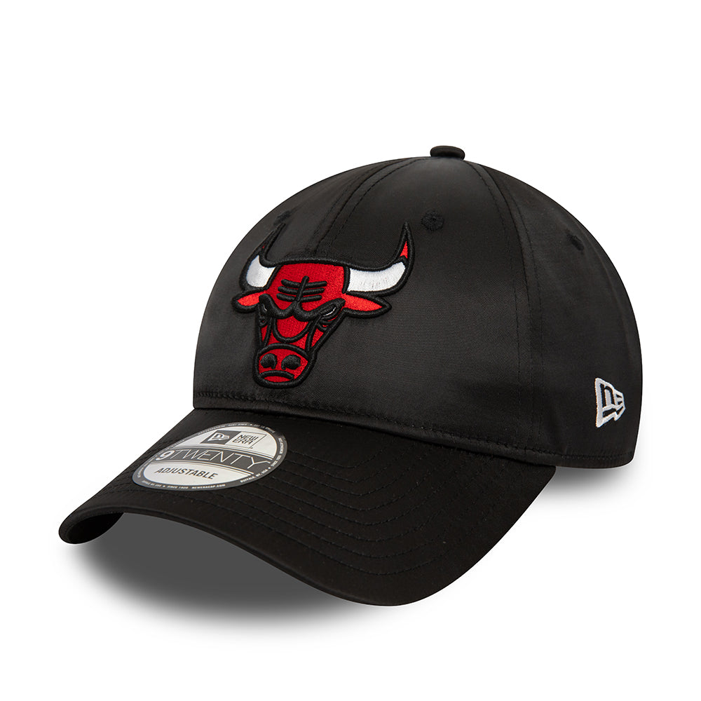 Casquette 9TWENTY NBA Satin Chicago Bulls noir NEW ERA