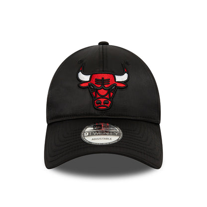 Casquette 9TWENTY NBA Satin Chicago Bulls noir NEW ERA