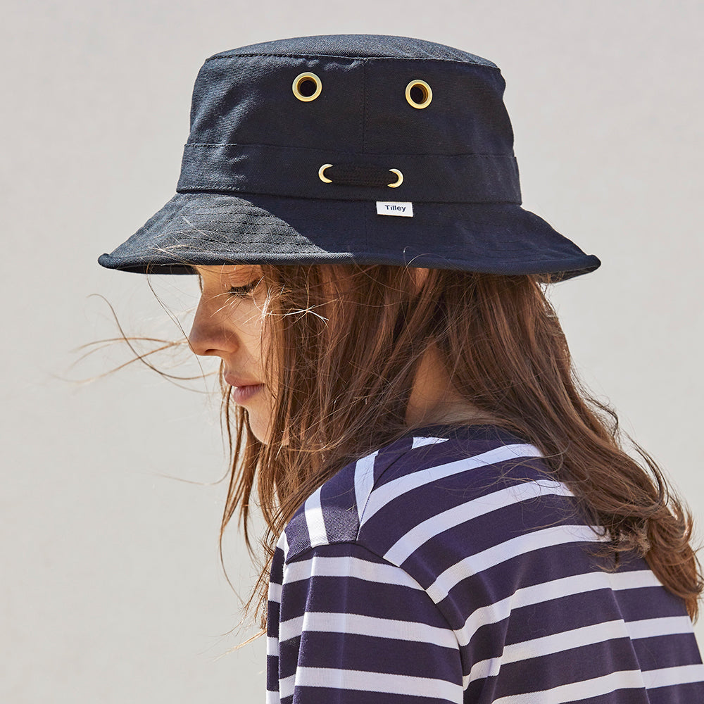 Chapeau Bob en Toile de Coton Iconic T1 bleu marine TILLEY
