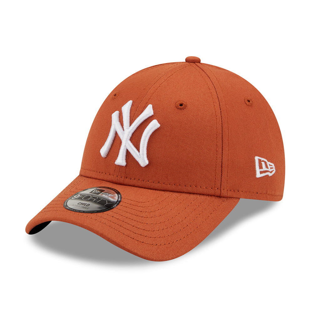 Casquette Enfant 9FORTY MLB League Essential New York Yankees ocre-blanc NEW ERA