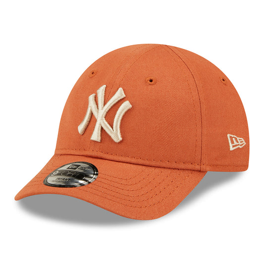 Casquette Bébé 9FORTY MLB League Essential New York Yankees orange-avoine NEW ERA