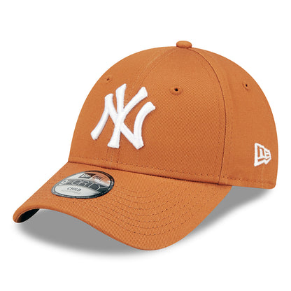 Casquette Enfant 9FORTY MLB League Essential New York Yankees ocre-blanc NEW ERA