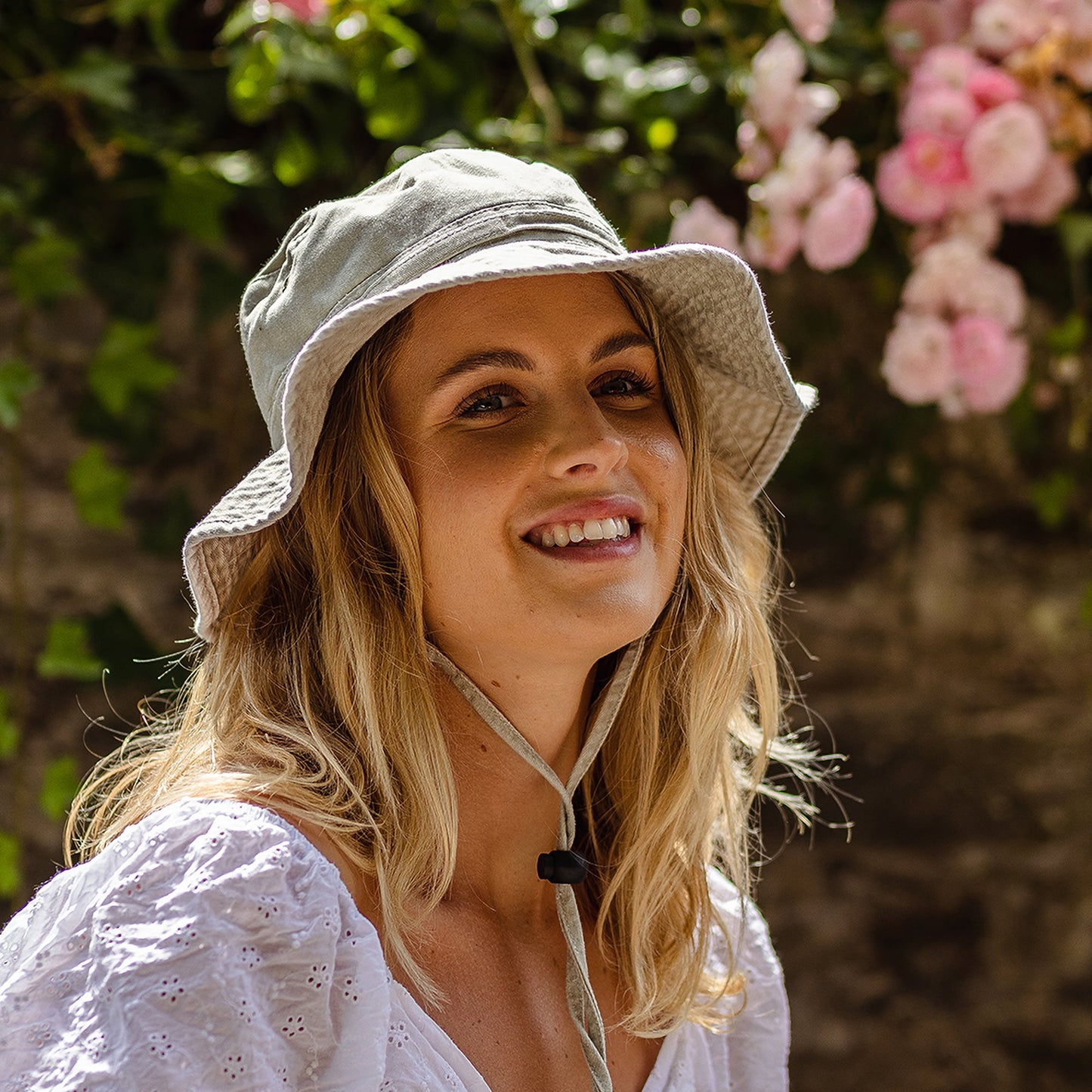 Chapeau Bob Simple Pliable à Bord Large mastic - VENTE EN GROS